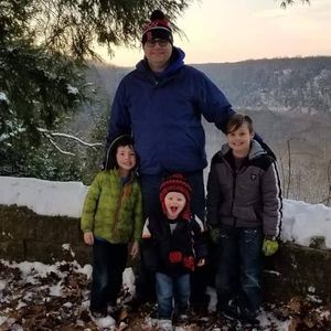 Meet your Posher, Chris